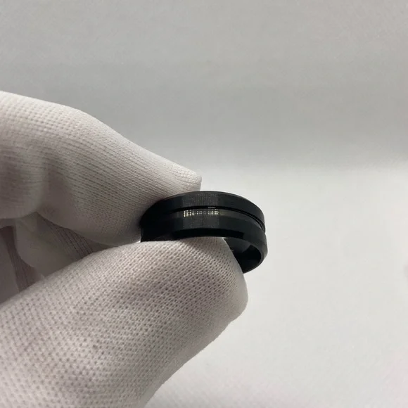 Men's Classic Black Stainless Steel Ring - Picture 4 of 4